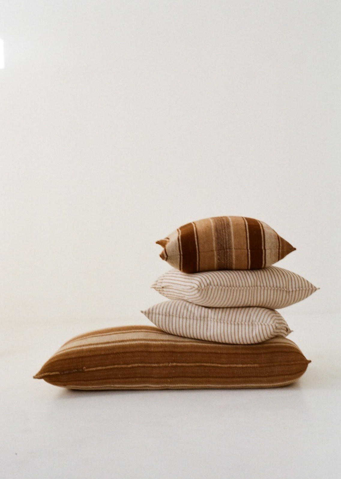 Alpaca wool oblong cushion cover