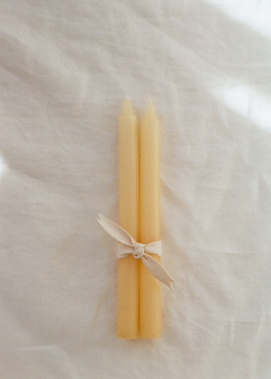 Cream dinner candles
